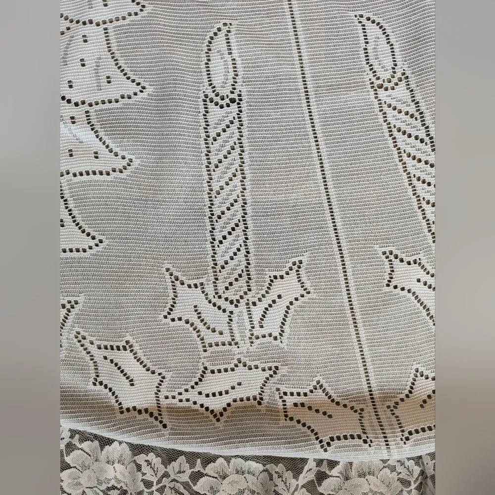 Vintage Christmas Table Cloth Skirt 54